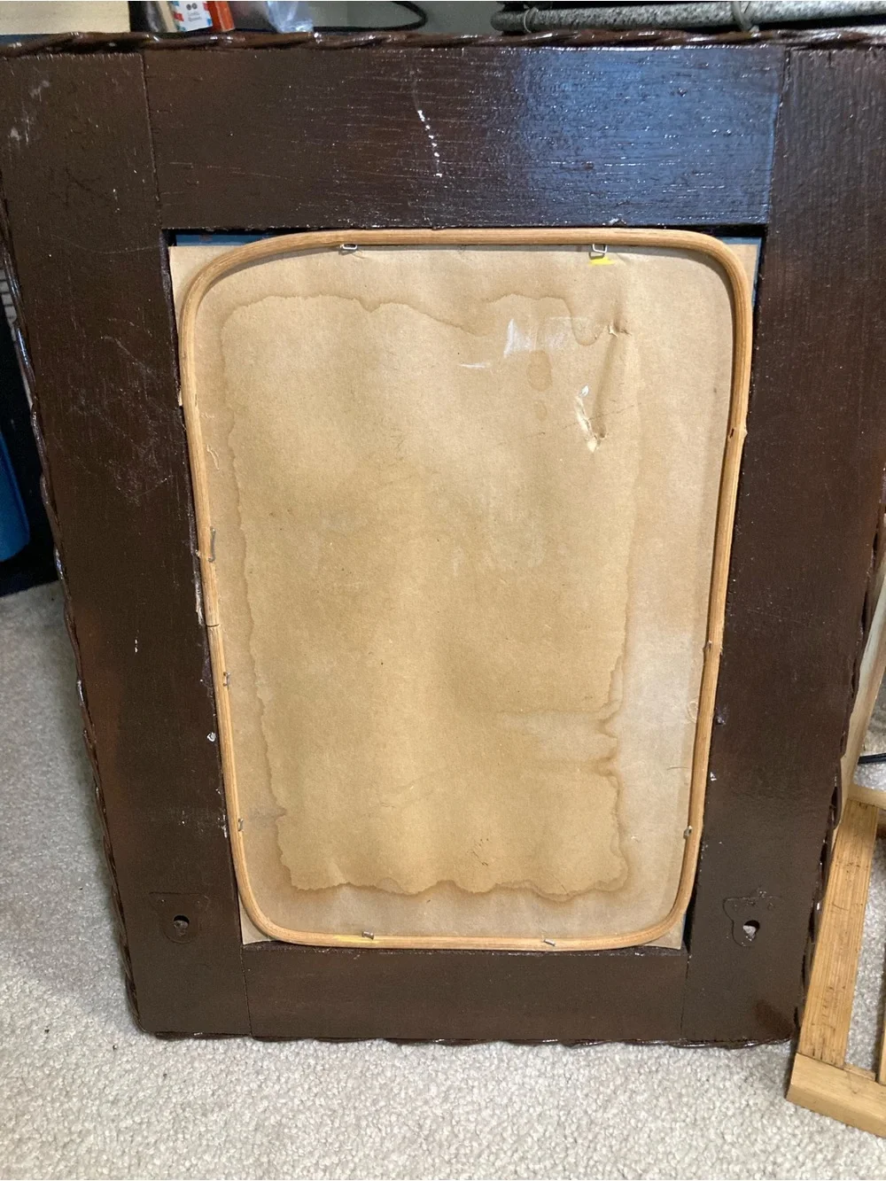 Brown woven Wicker Wall Mirror, M size, excellent condition